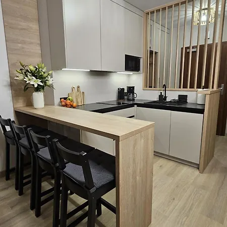 Apartmán Pine Point With Shared Pools, Jacuzzi, Sauna & Gym