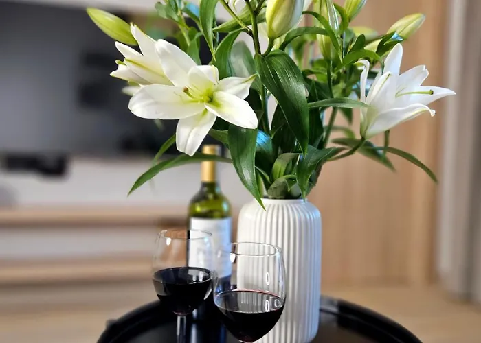 Apartmán Pine Point With Shared Pools, Jacuzzi, Sauna & Gym