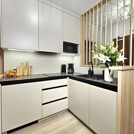 Apartment Pine Point With Shared Pools, Jacuzzi, Sauna & Gym